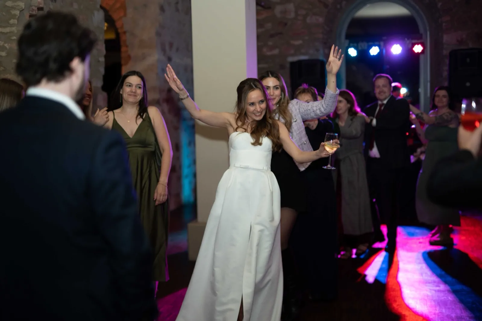 Imy & Felix – Hochzeitstanz Jagdschloss Platte, Wiesbaden