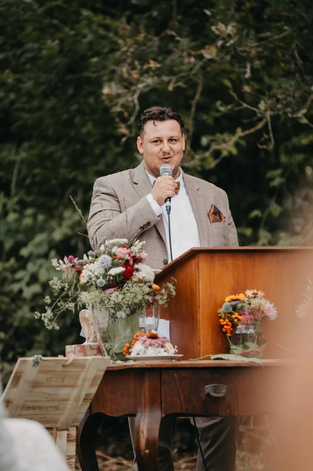 Jana & Christoph – Empfang Sportfeld, Igersheim-Bernsfelden