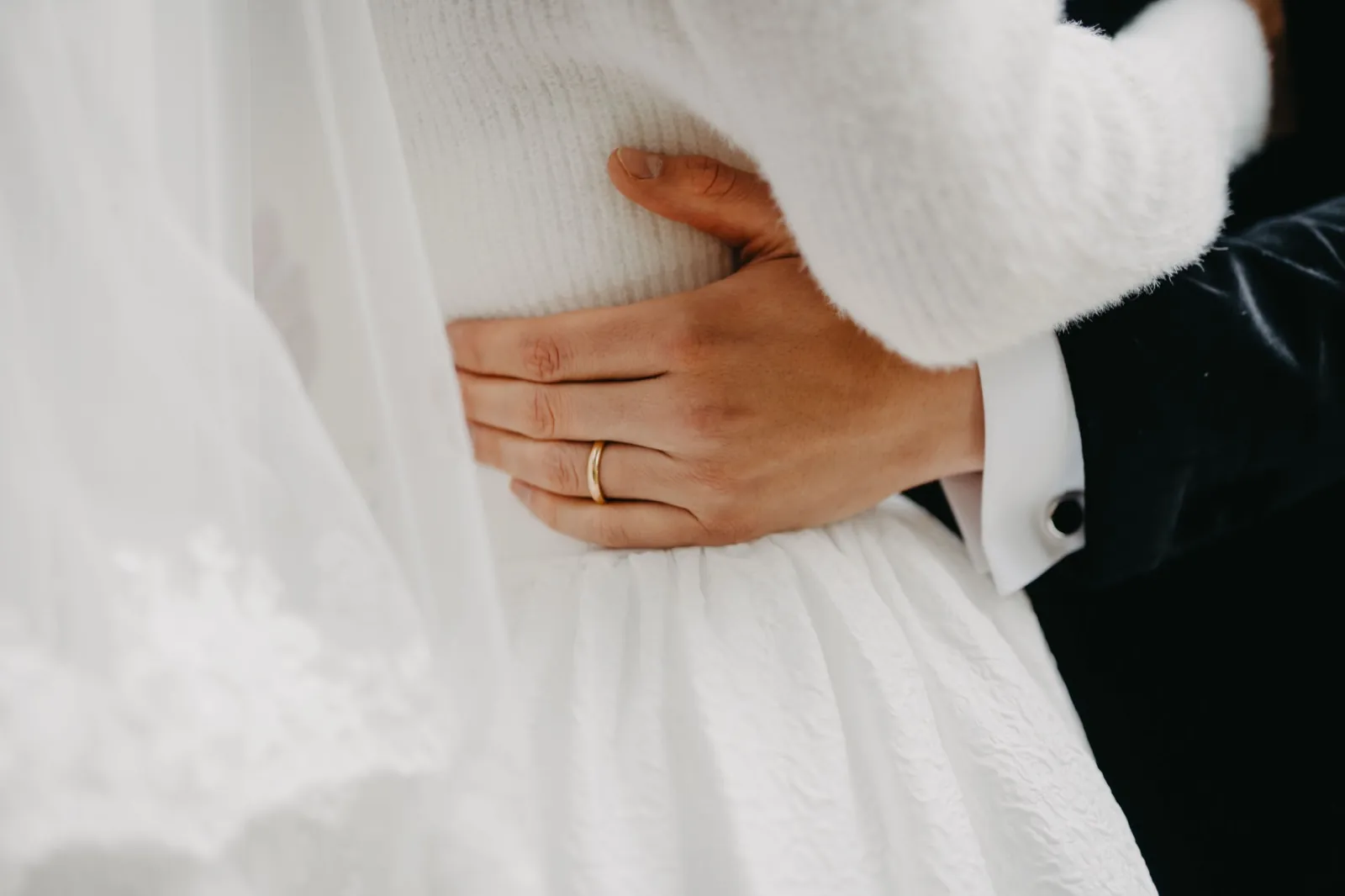 Mia & Clemens – Hochzeitsdetail Schloss Romrod